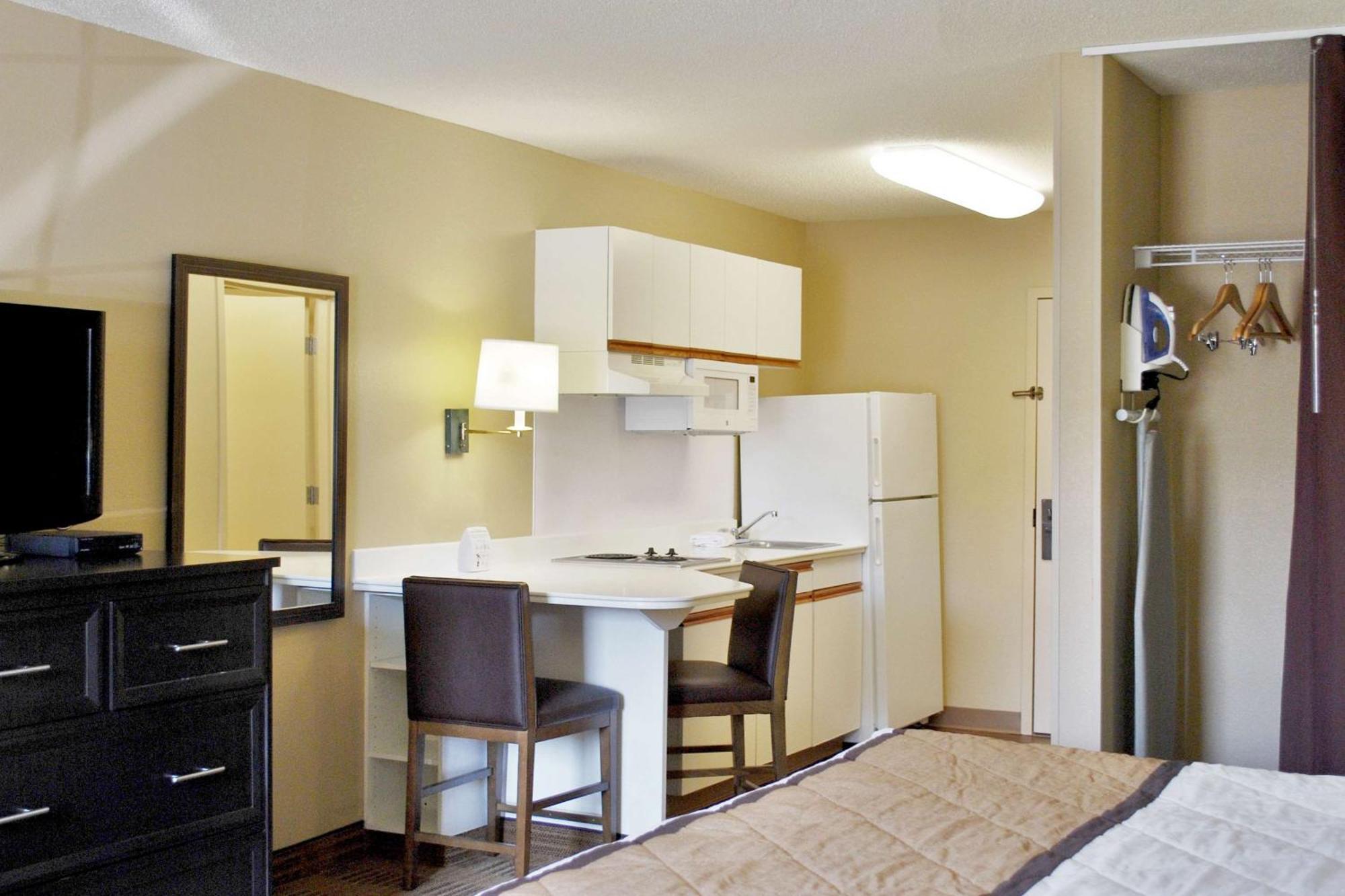 Extended Stay America Suites - Atlanta - Marietta - Powers Ferry Rd Sandy Springs Εξωτερικό φωτογραφία