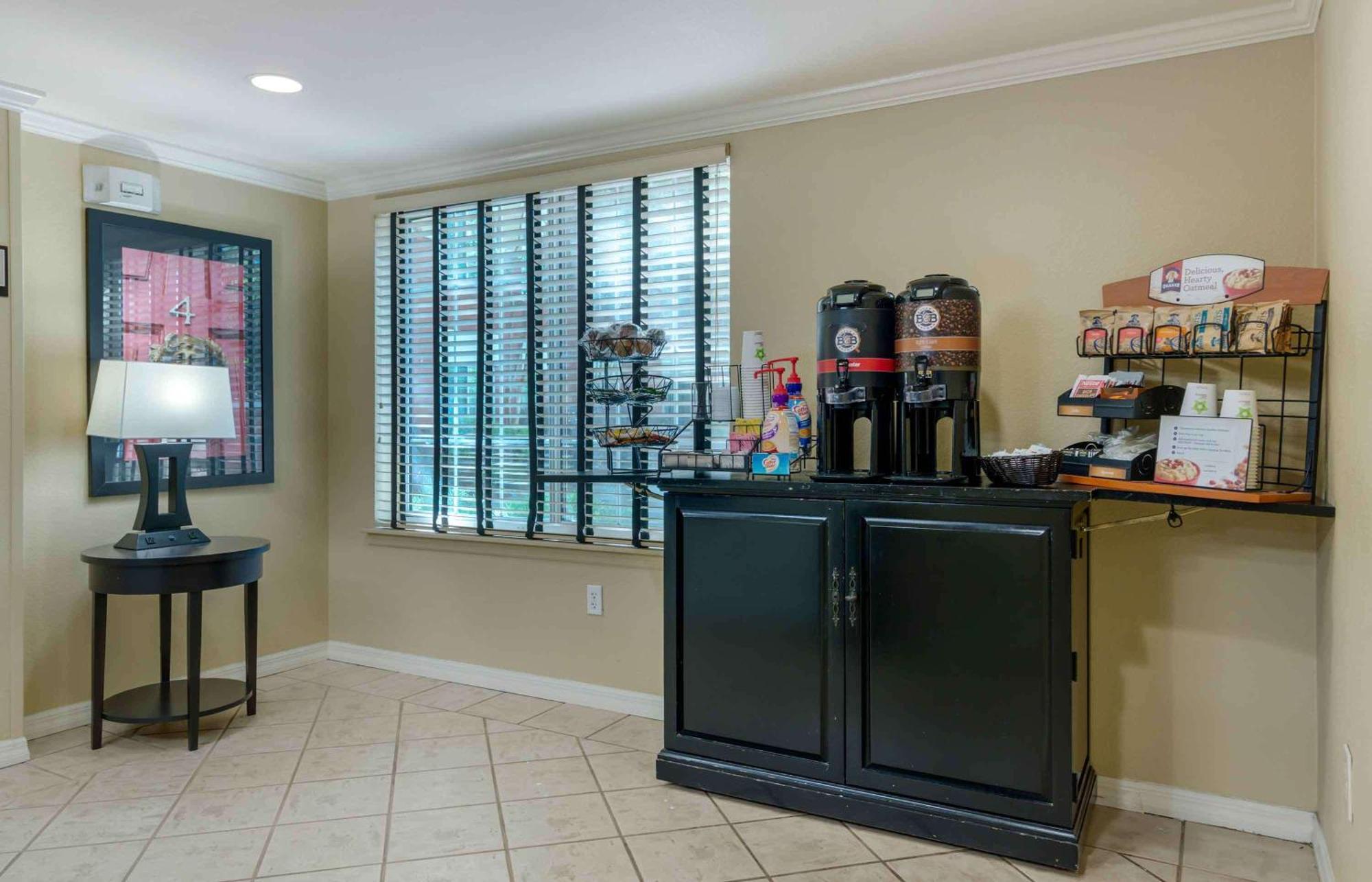 Extended Stay America Suites - Atlanta - Marietta - Powers Ferry Rd Sandy Springs Εξωτερικό φωτογραφία